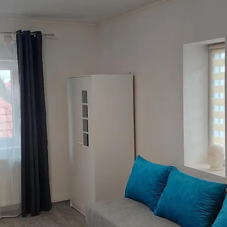 Lux Apartmanhaz *