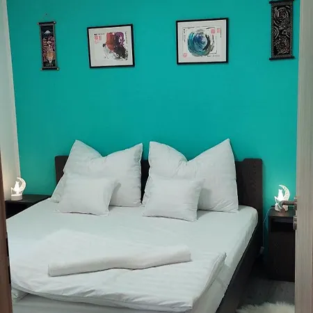 公寓 Lux Apartmanhaz *