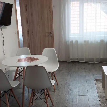Lejlighed Lux Apartmanhaz *