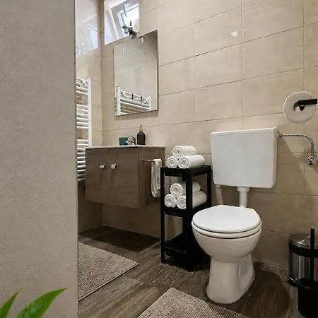 Lejlighed Lux Apartmanhaz Hévíz